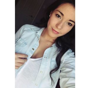 Meet your Posher, Pamela